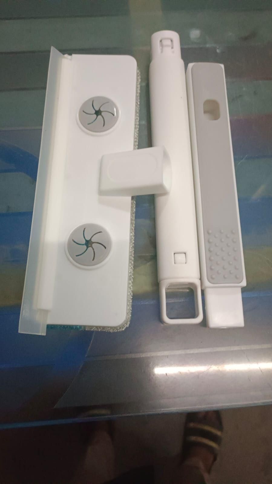 Double Sided 4 in 1 Cleaner Brush - Wiper